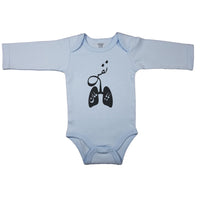 Baby blue newborn bodysuit with Persian calligraphy combined with lung icon to represent “Dad and Mom’s Breath”. Long sleeve baby clothes with the script “Dad and Mom’s Breath” in Farsi.