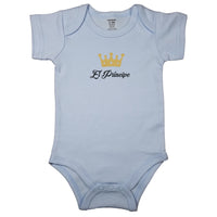 Baby blue infant bodysuit with golden crown and “El Príncipe” in cute font. Spanish newborn bodysuit with short sleeves.