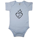 Baby blue newborn bodysuit decorated with Persian calligraphy combined with a heart outline. Short sleeve infant bodysuit with “Loved by Uncle” in Farsi. Perfect outfit to surprise Mom’s brother.